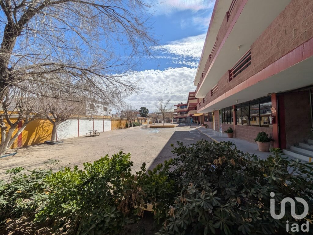 CENTRO EDUCATIVO DE 4 EDIFICIOS Y 22 AULAS EN CD. JUAREZ PARA INVERSIONISTA