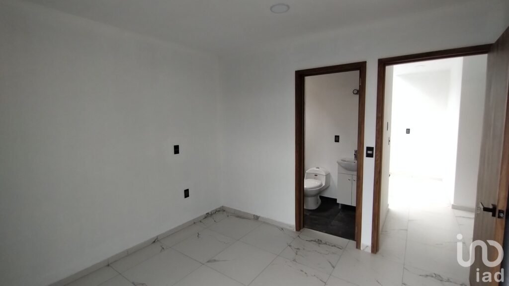 CASA EN VENTA A 10 MINUTOS DEL CENTRO DE PACHUCA
