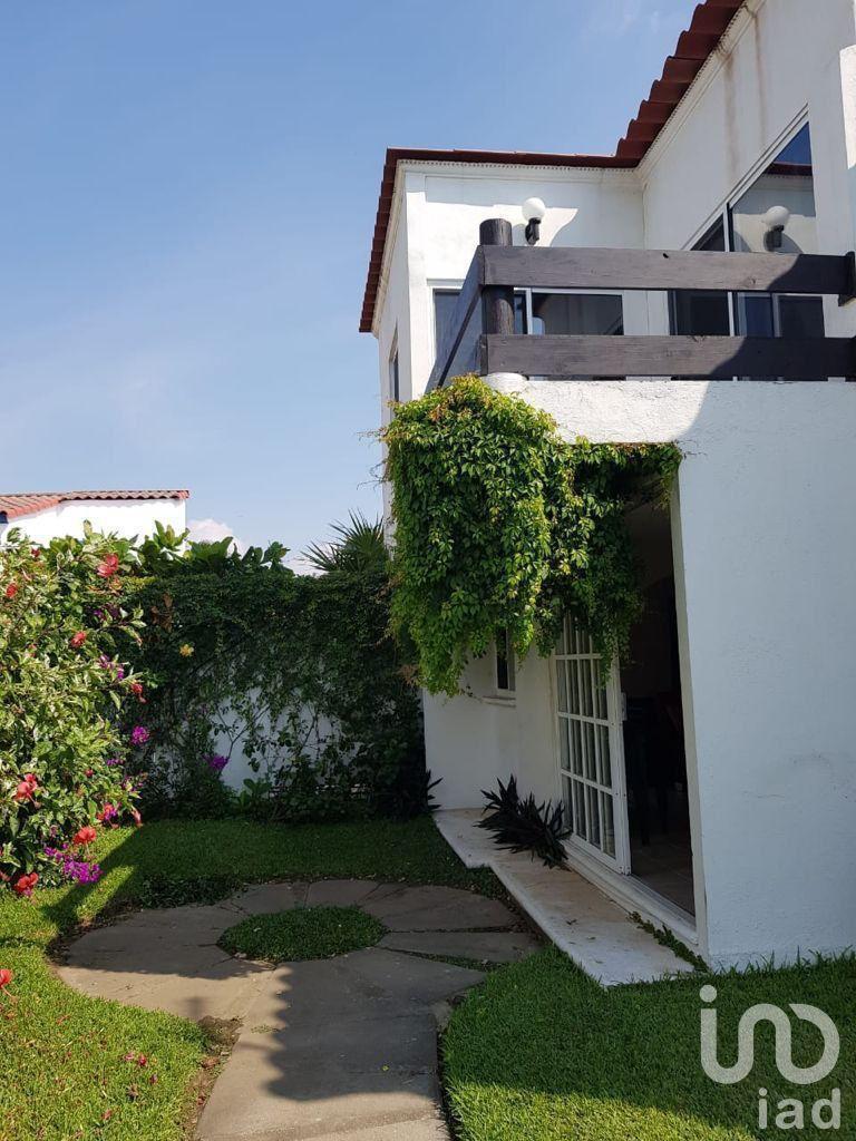 Casa en venta con alberca en residencial  Joyas diamante 1 Acapulco