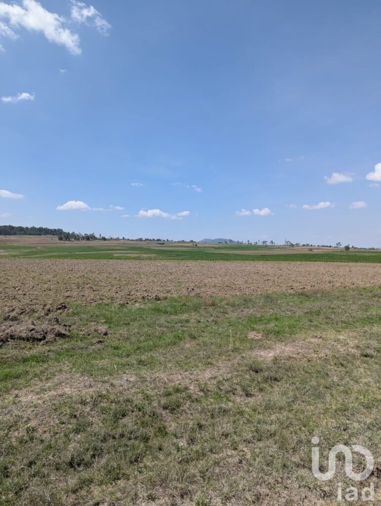 Se vende parcela de riego por hectárea en el pueblo mágico de Amealco de Bonfil