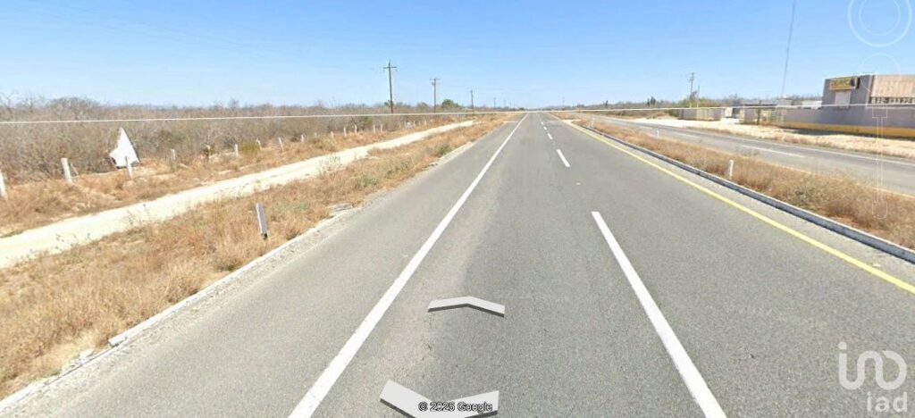 Predio Comercial sobre carretera Transpeninsular  en San Pedro