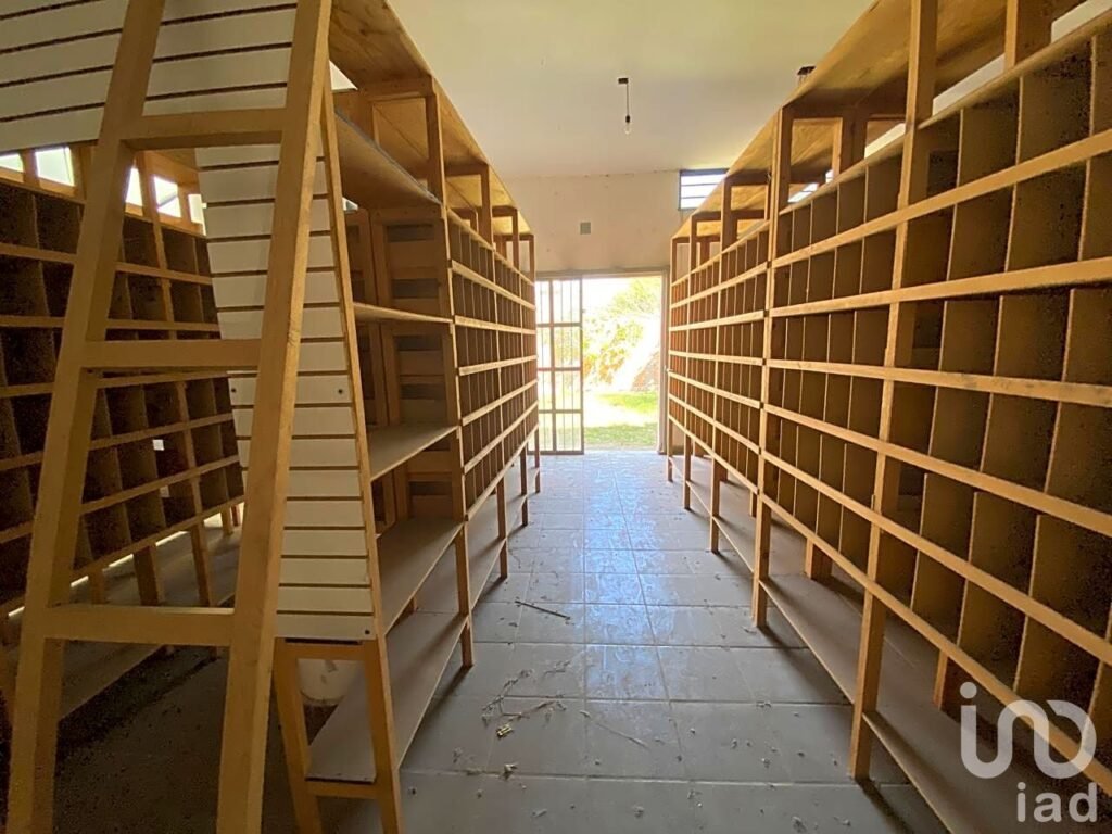 VENTA DE BODEGA EN ESQUINA 600 M2