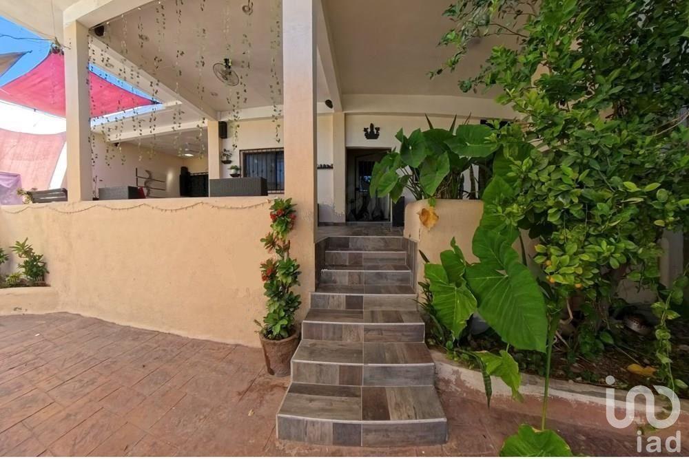 Casa Torre Iglesias en colonia Esterito, La Paz, B.C.S.