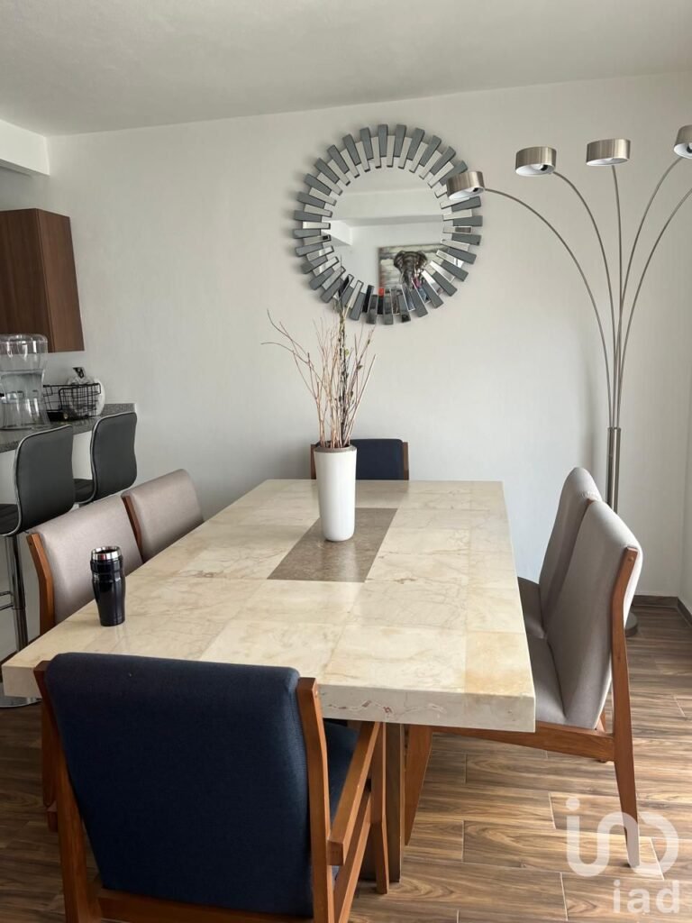 CASA EN VENTA RIBERA ZONA ESMERALDA