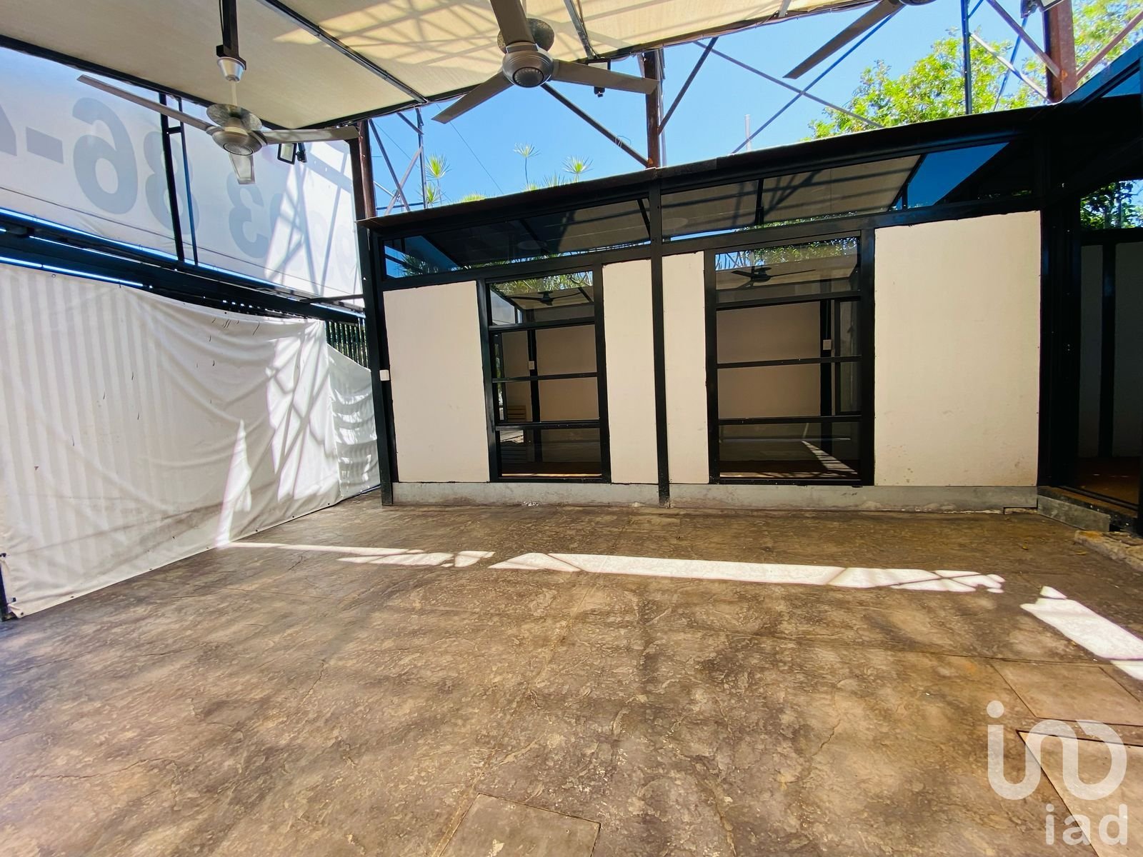 *Local en RENTA CERCA Plaza Uptown Mérida* *Local en RENTA CERCA Plaza Uptown Mérida*