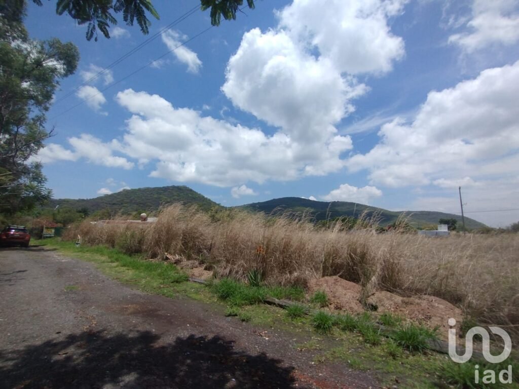 Terreno en Venta Fracc El Venadito con seguridad cerca de balnearios, con escrituras