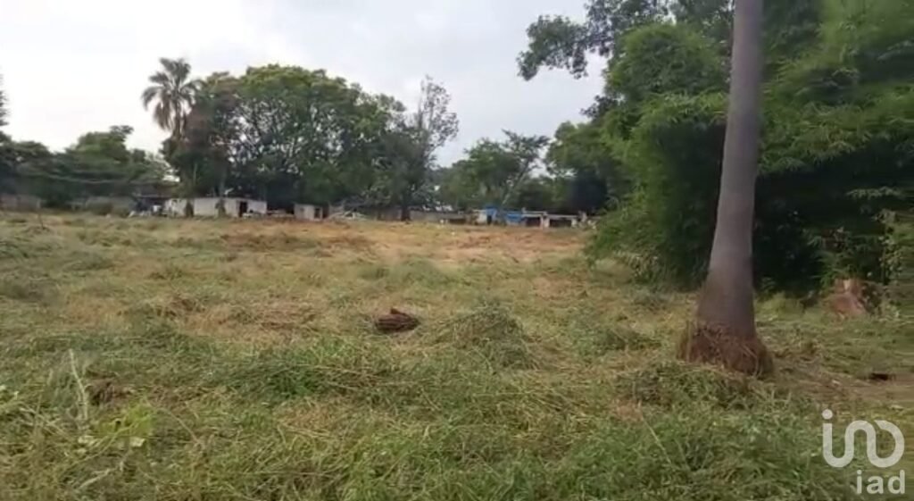 CÉNTRICO TERRENO EN CUERNAVA (OPORTUNIDAD)