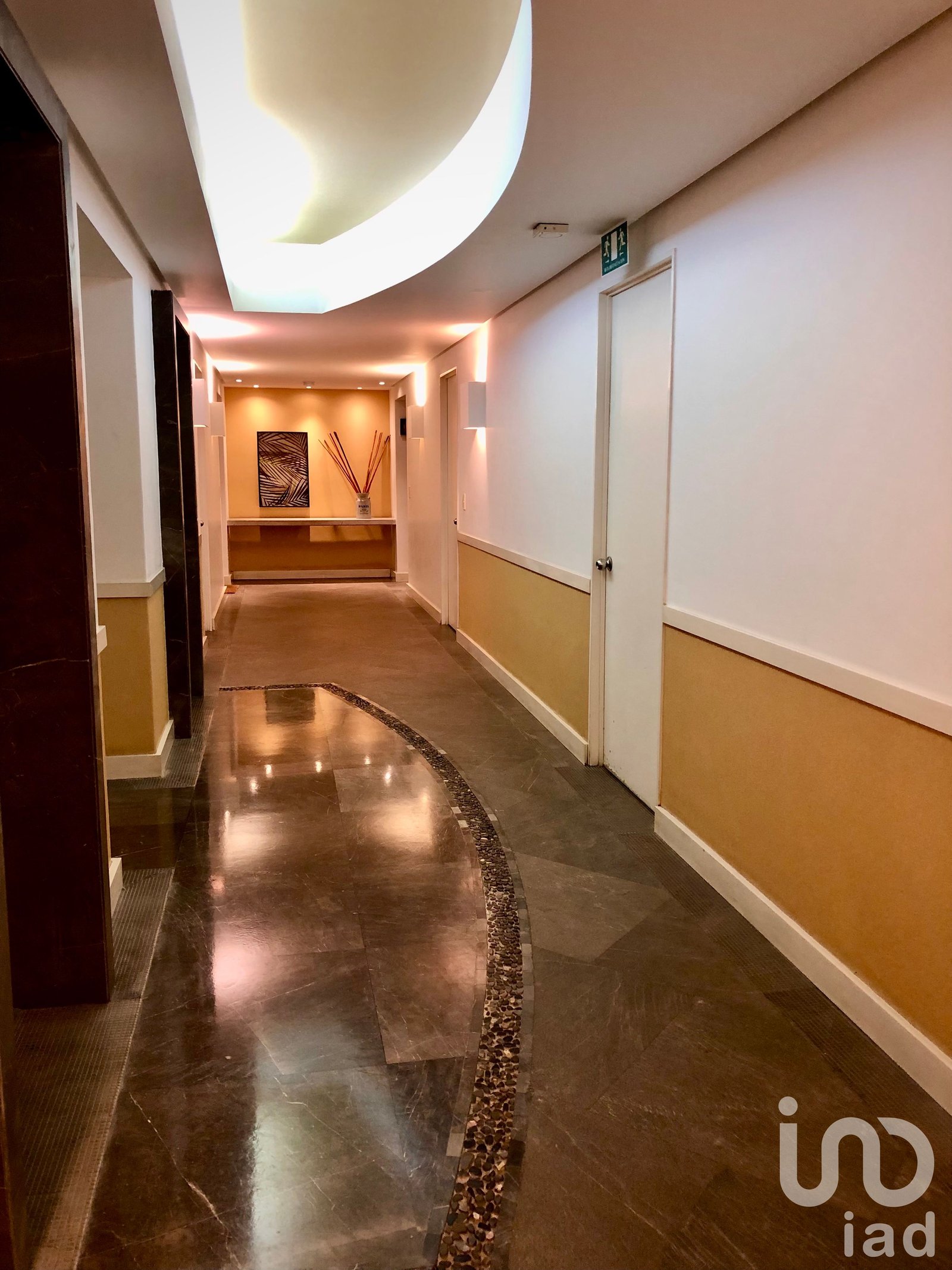 Venta en Lomas Country Club, Huixquilucan. Departamento amplio y bien ubicado