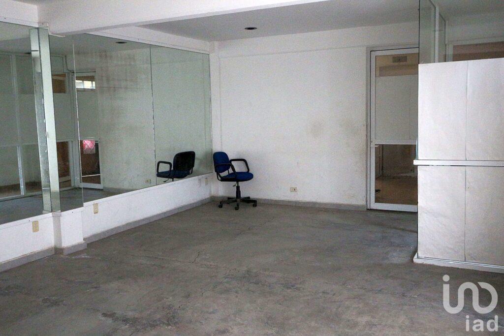 Venta de Amplia Casa en Acolman