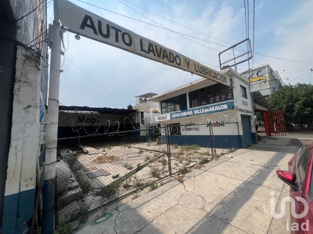 Terreno comercial en venta en av. Central, col. Valle de Aragón, Ecatepec, Estado de México