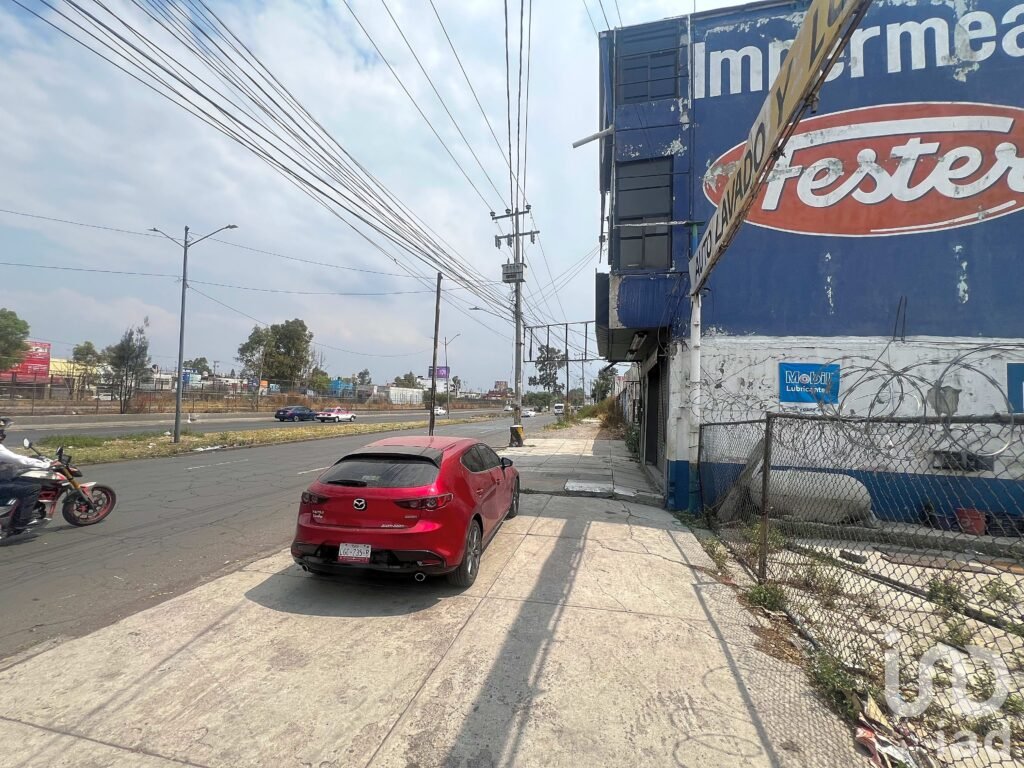 Terreno comercial en venta en av. Central, col. Valle de Aragón, Ecatepec, Estado de México