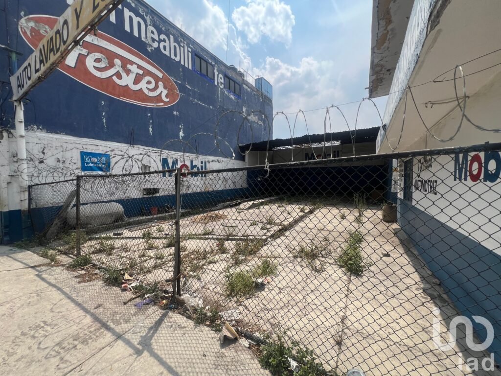 Terreno comercial en venta en av. Central, col. Valle de Aragón, Ecatepec, Estado de México