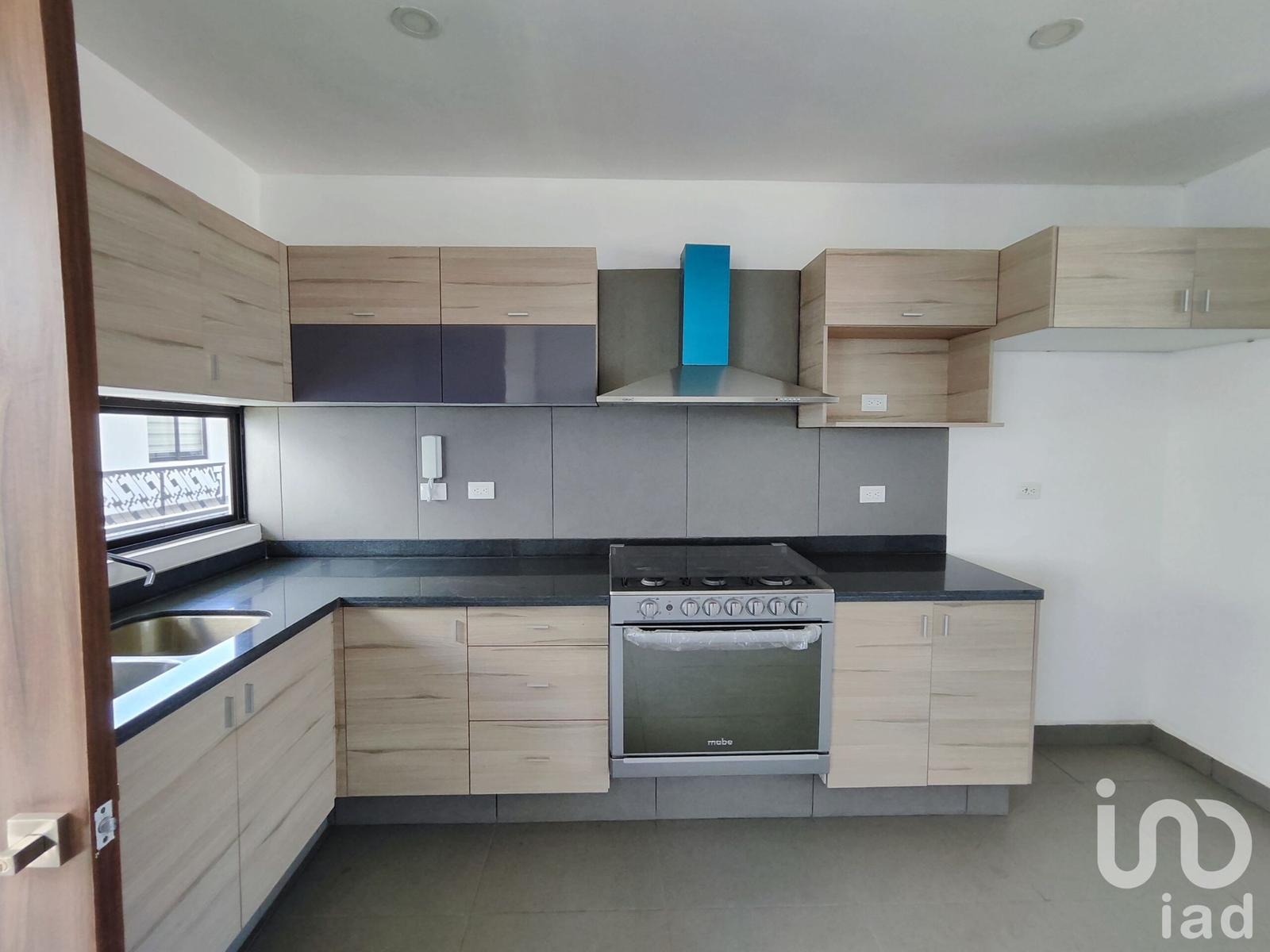 Penthouse en Venta en Torre Di Garda, Cholula – 2 Plantas, Terraza y Elevador Privado