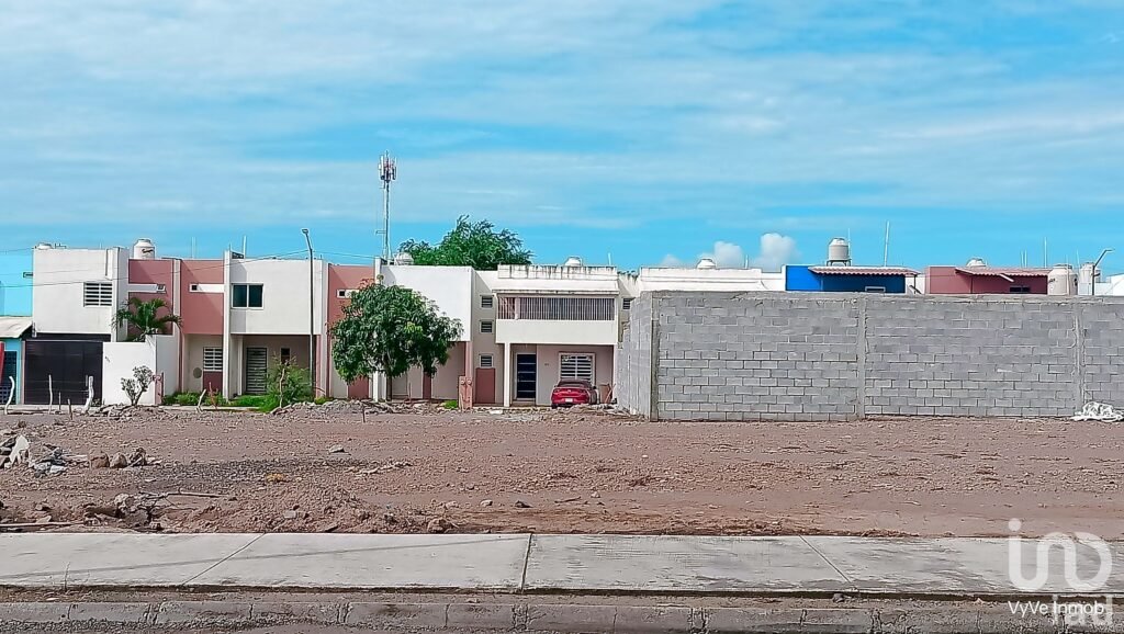 Terreno DE USO MIXTO en VENTA sobre Av Anastacion Brizuel (32)
