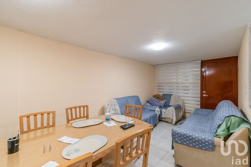 Casa en Venta en Fuentes de Aragón, Ecatepec