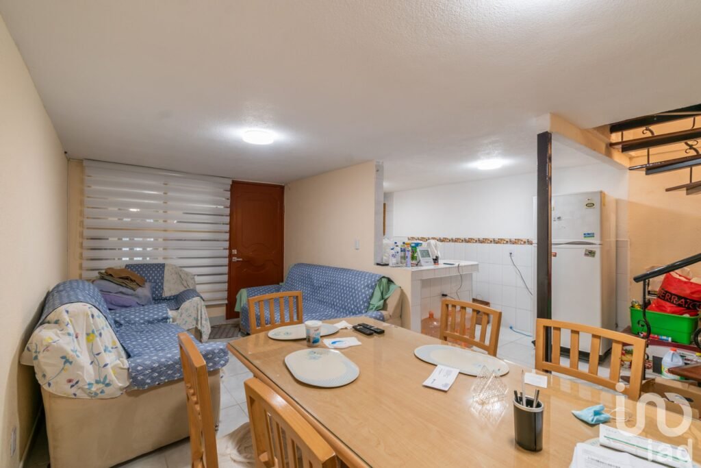 Casa en Venta en Fuentes de Aragón, Ecatepec