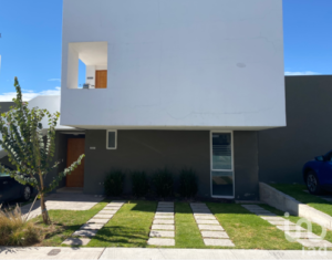 Casa en VENTA de 1 piso, EL MIRADOR, QUERETARO. En condominio cerrado EL DESEO
