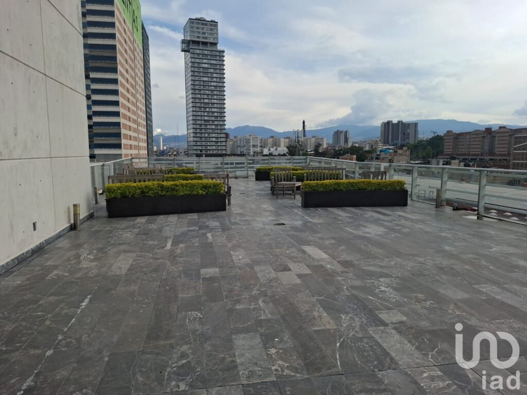 Local en venta en San Pedro de los Pinos