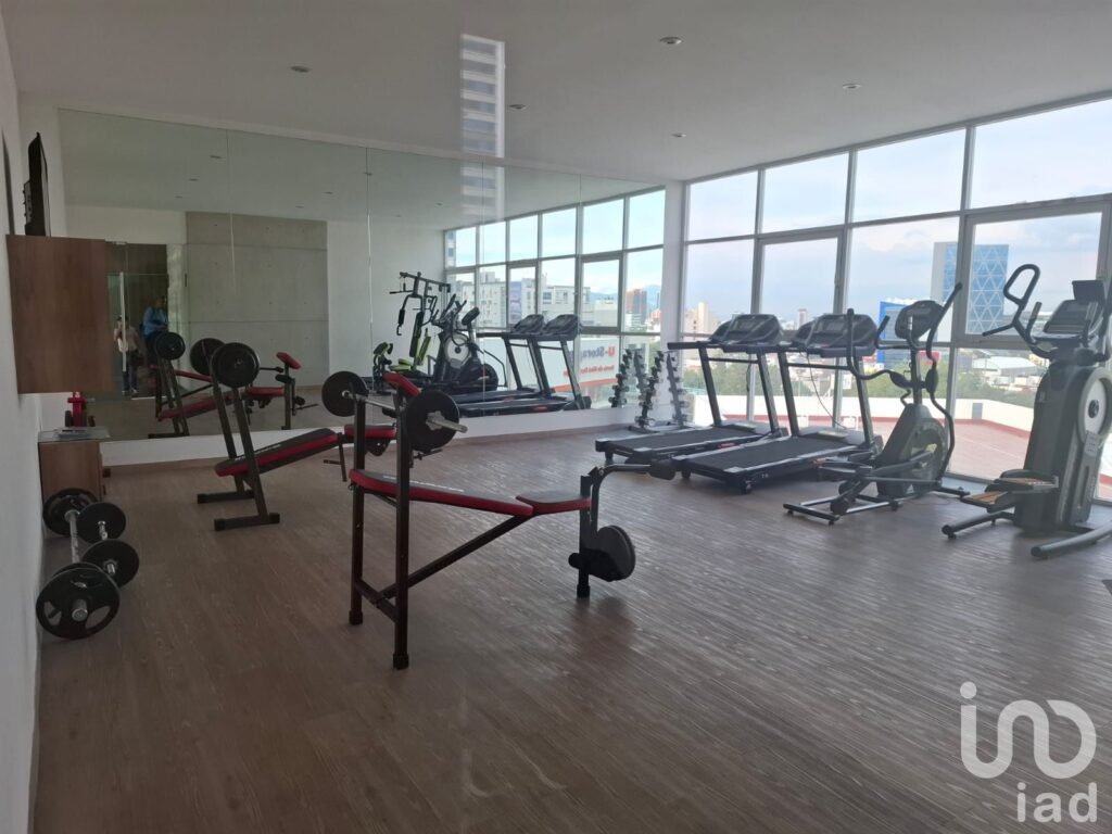 Local en venta en San Pedro de los Pinos