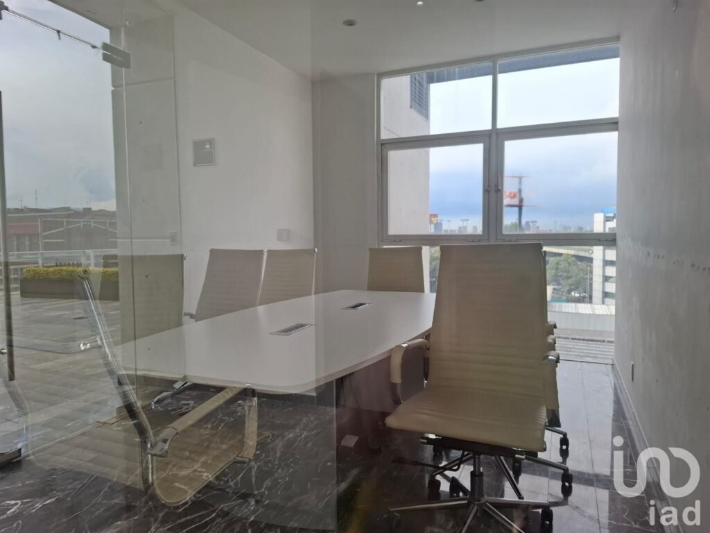 Local en venta en San Pedro de los Pinos