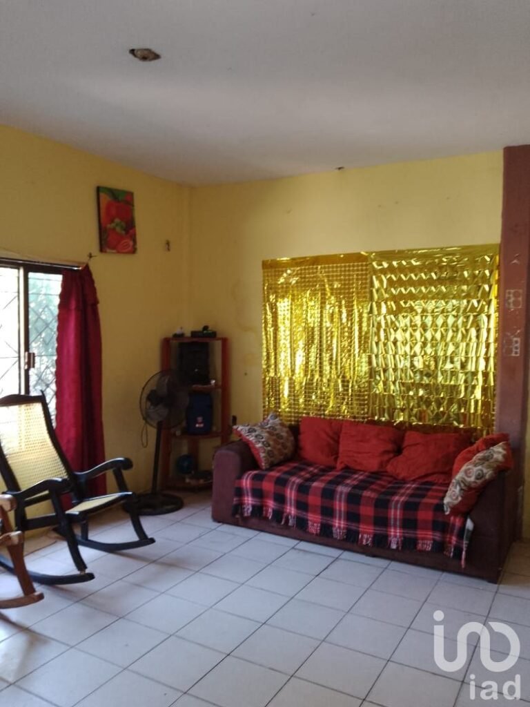 OPORTUNIDAD CASA EN VENTA FRACC. SOLIDARIDAD 224 M2 C. Y 400 M2 TERRENO CARDENAS, TABASCO