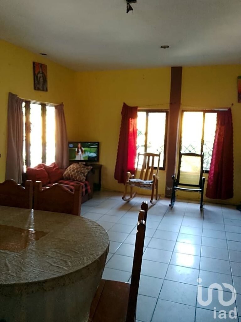 OPORTUNIDAD CASA EN VENTA FRACC. SOLIDARIDAD 224 M2 C. Y 400 M2 TERRENO CARDENAS, TABASCO