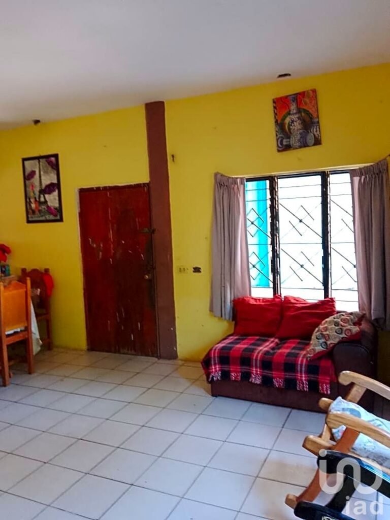 OPORTUNIDAD CASA EN VENTA FRACC. SOLIDARIDAD 224 M2 C. Y 400 M2 TERRENO CARDENAS, TABASCO