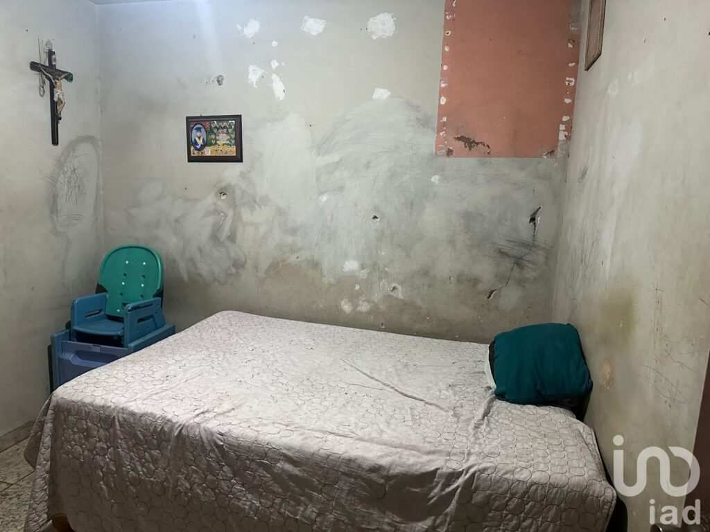 VENTA DE CASA EN LA COL. 5 DE MAYO , CULIACAN SINALOA