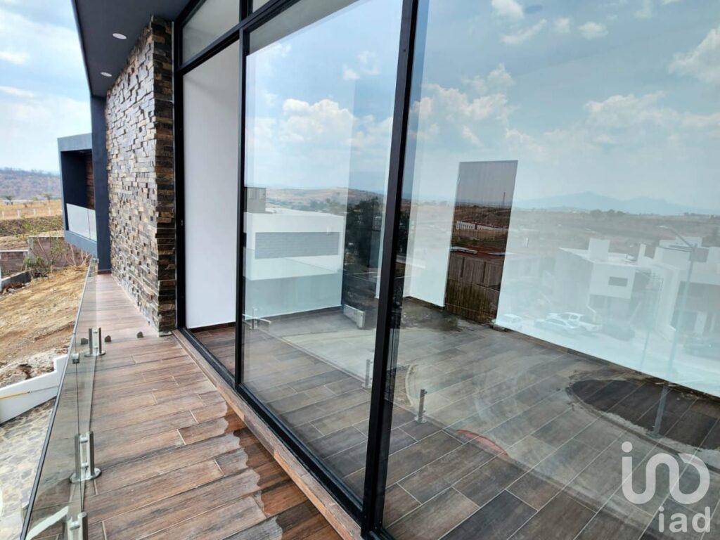 SE VENDE CASA EN LOMA ALTA TRES MARIAS MORELIA