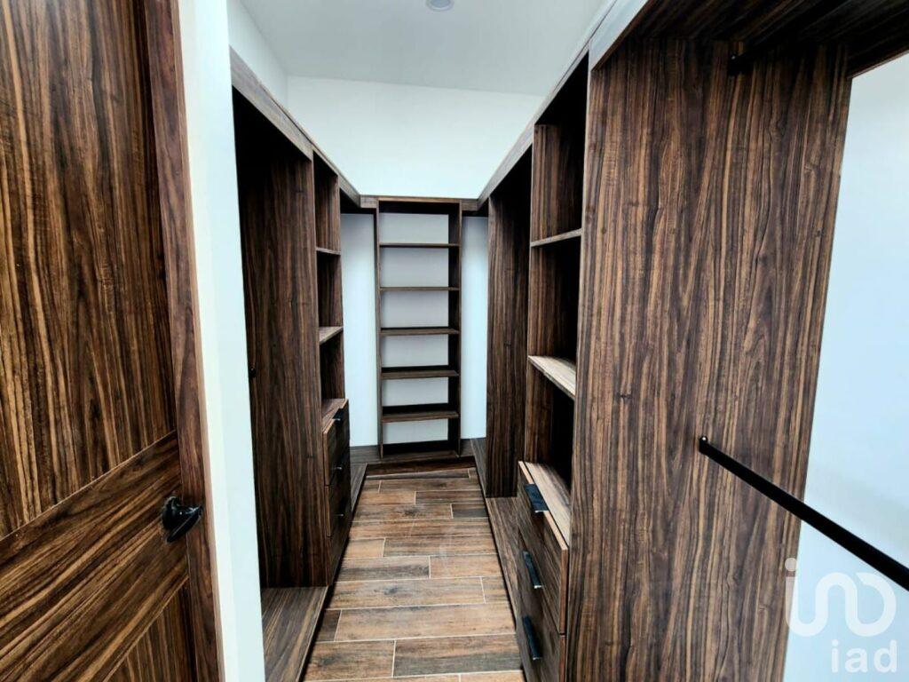 SE VENDE CASA EN LOMA ALTA TRES MARIAS MORELIA