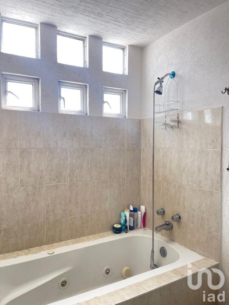 Casa en VENTA en Fracc. Privado Misión San Diego en Morelia