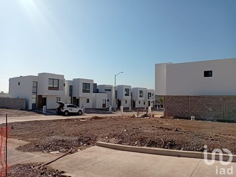 Se vende terreno en Sonterra Residencial 2, Mazatlán, Sinaloa.