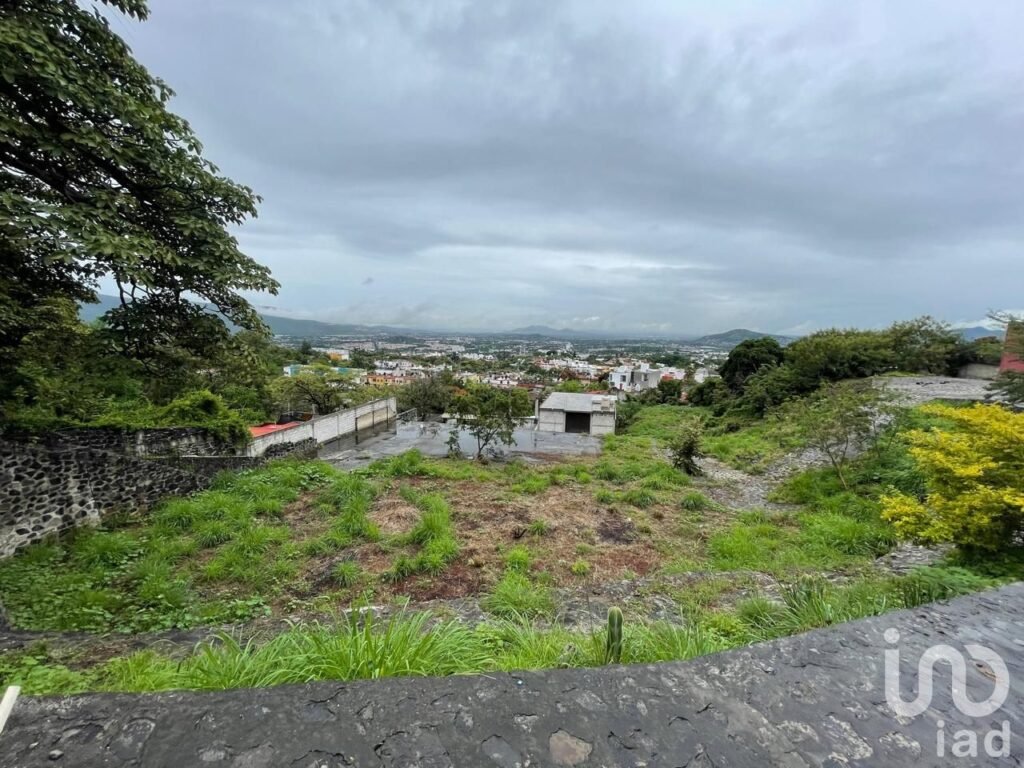 Atención Desarrolladores!!!.....Venta de Terreno en Lomas de Trujillo, Morelos