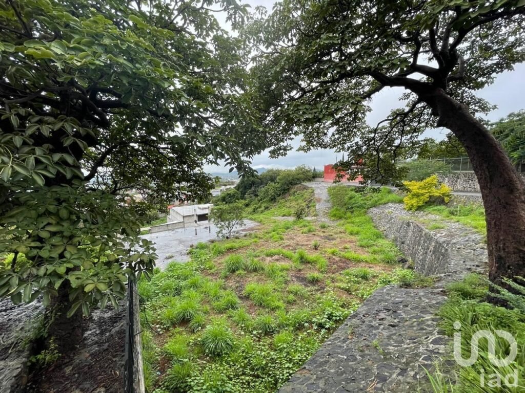 Atención Desarrolladores!!!.....Venta de Terreno en Lomas de Trujillo, Morelos