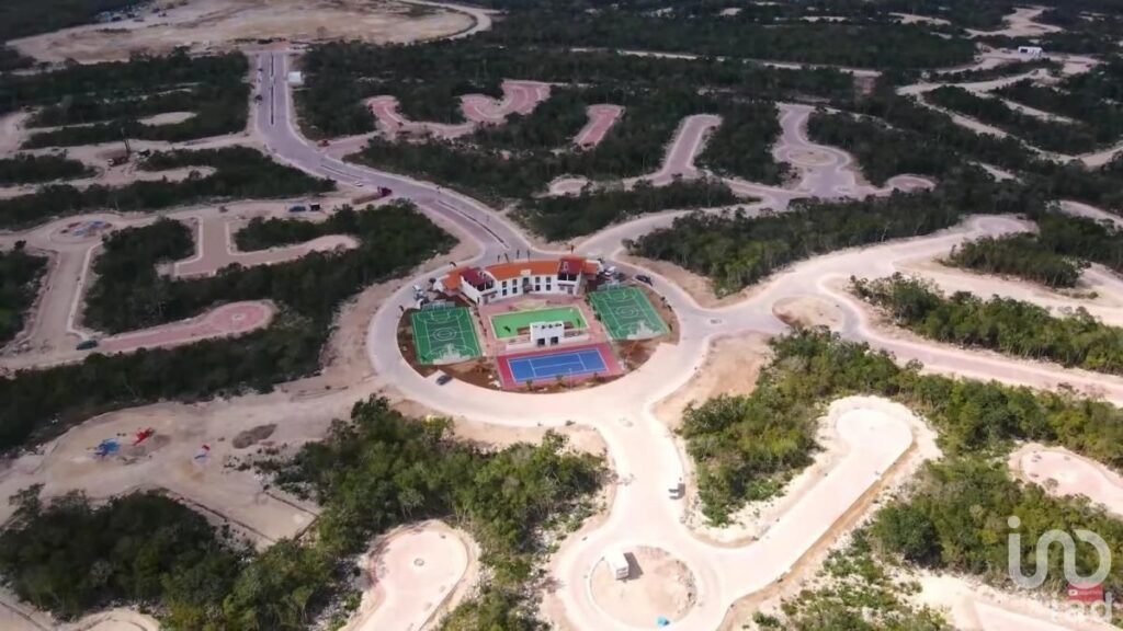 CESION DE DERECHOS DE TERRENO DENTRO DE CIUDAD MADERAS PENINSULA