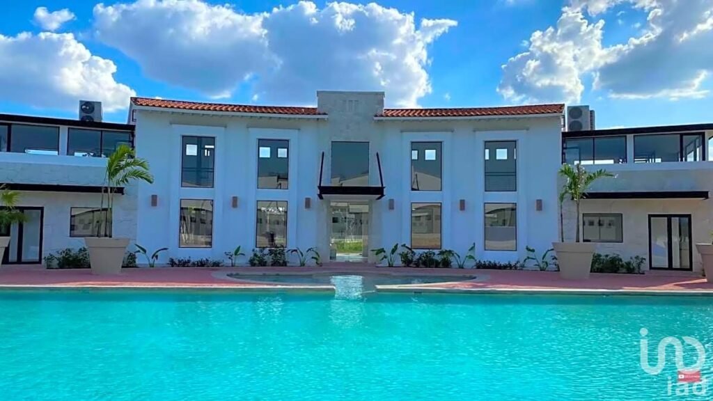 CESION DE DERECHOS DE TERRENO DENTRO DE CIUDAD MADERAS PENINSULA