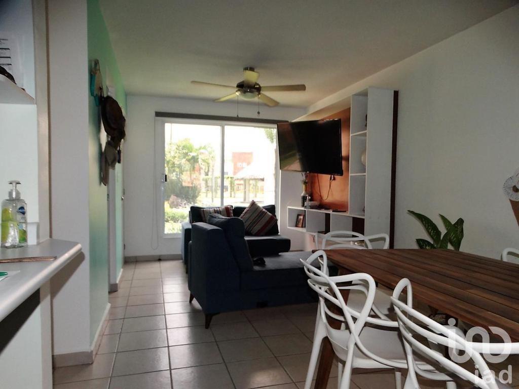 EXCELENTE CASA EN VENTA (FRAC. PRIVADO), SAN JUAN, YAUTEPEC, MORELOS