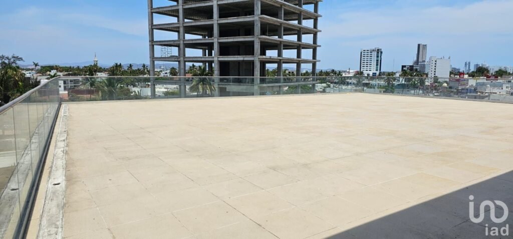 Se renta espacio comercial Terraza Sur en Plaza Camino al Mar