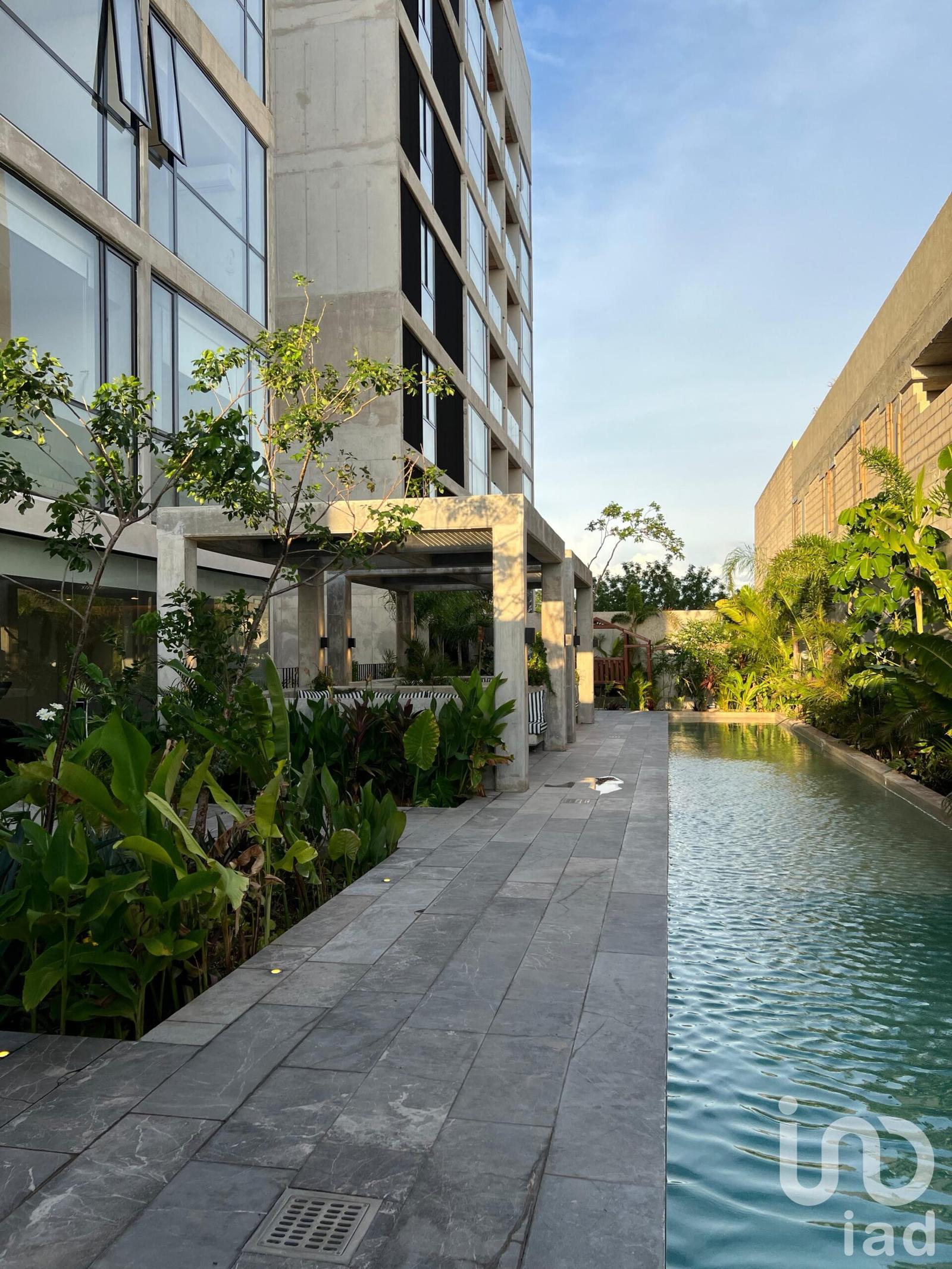 LUJOSO DEPARTAMENTO AMUEBLADO EN RENTA EN TORRE NORTE 21 AV. CABO NORTE MÉRIDA YUCATÁN