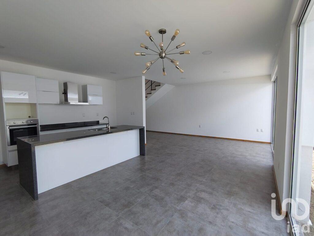 Casa en Venta en Momoxpan San Pedro Cholula Puebla (UDLAP Explanada)