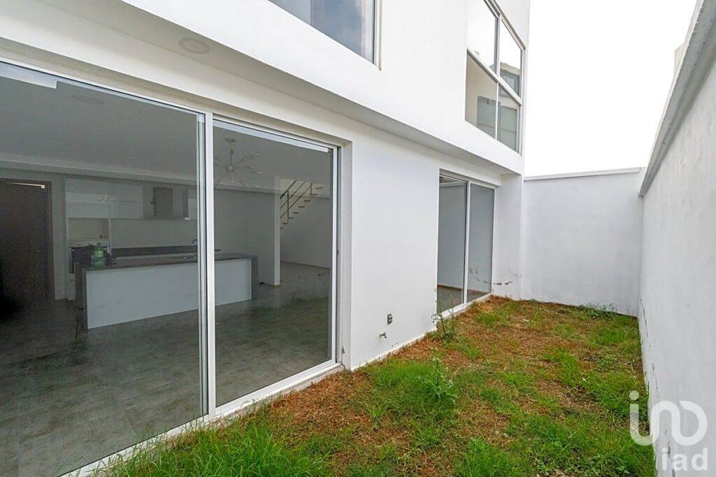 Casa en Venta en Momoxpan San Pedro Cholula Puebla (UDLAP Explanada)