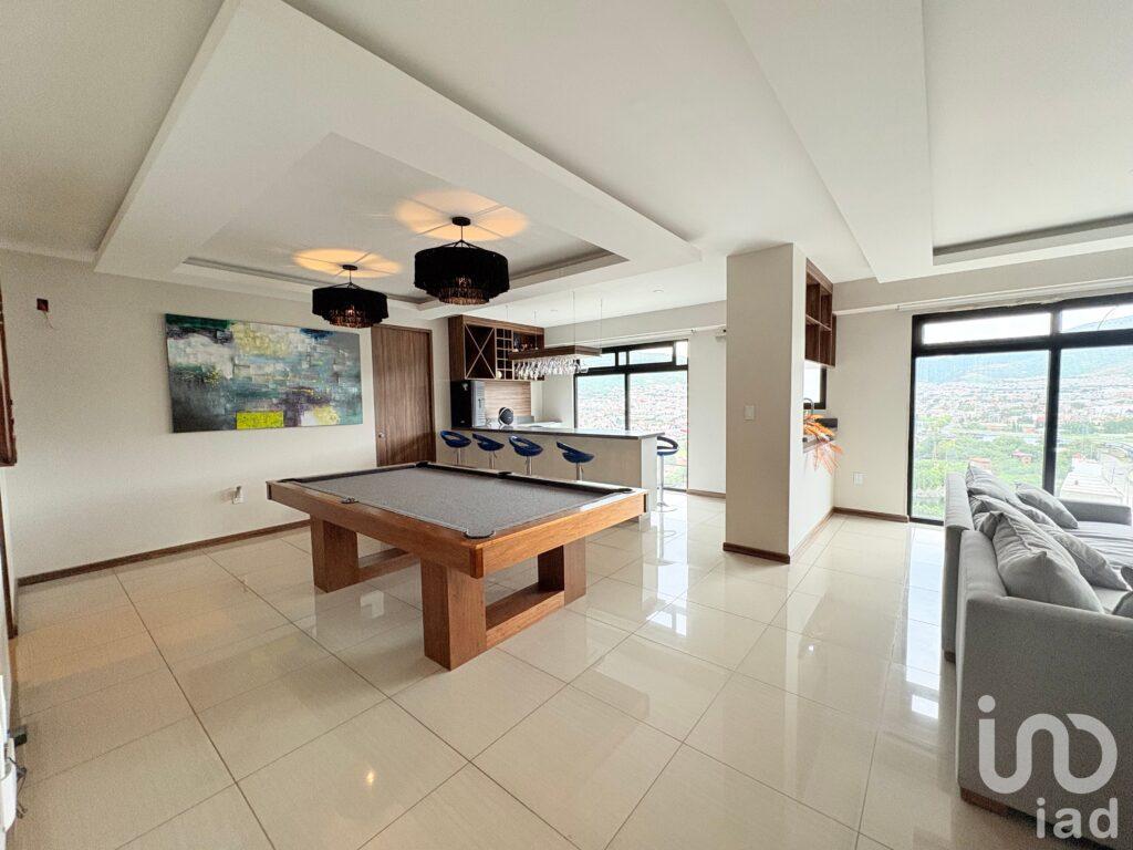 Se renta departamento amueblado,muy amplio en Residencial Dioon, Pachuca, Hidalgo,