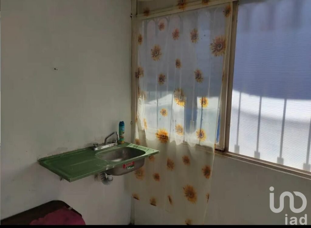 REMATE DEPARTAMENTO CON 2 LOCALES LA PALMA TARIMBARO POR VETERINARIA