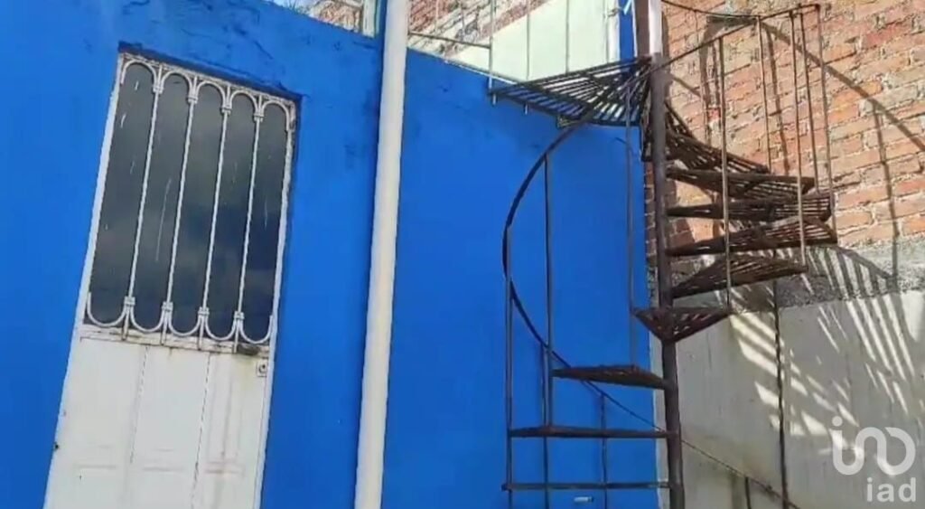 REMATE DEPARTAMENTO CON 2 LOCALES LA PALMA TARIMBARO POR VETERINARIA