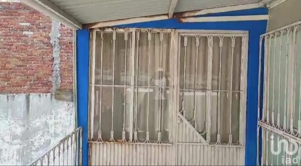 REMATE DEPARTAMENTO CON 2 LOCALES LA PALMA TARIMBARO POR VETERINARIA