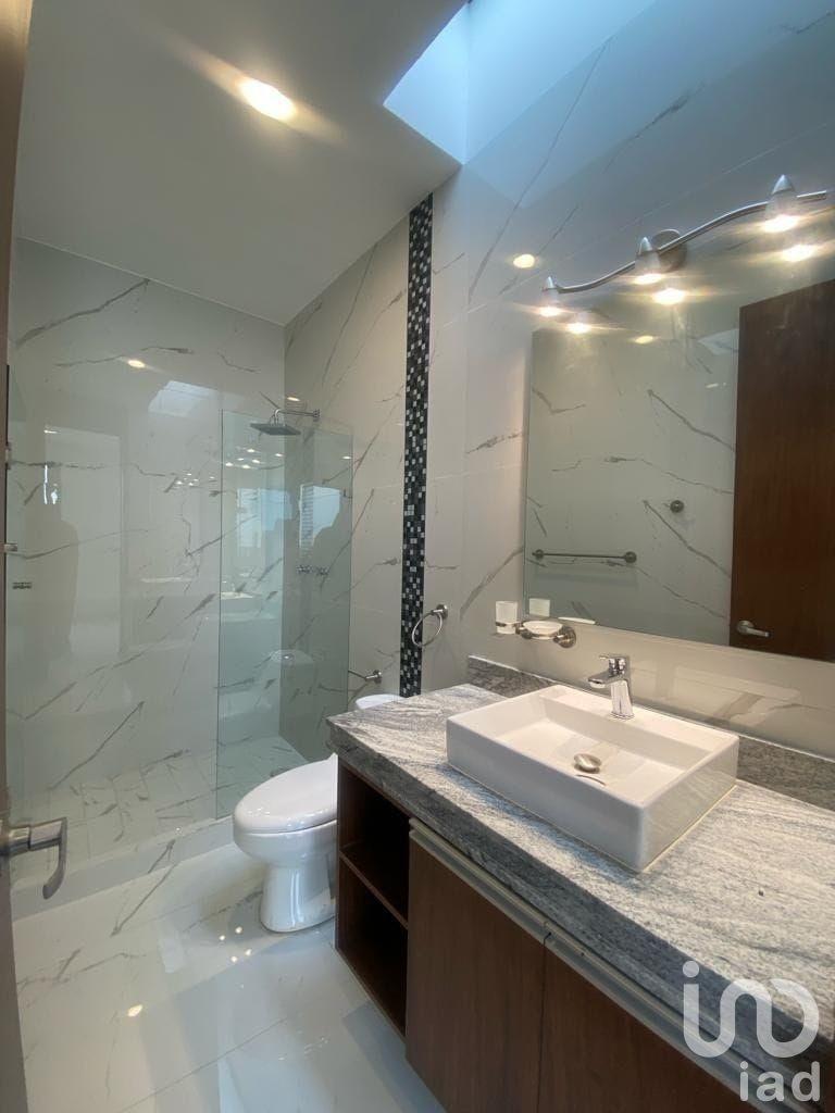 CASA EN VENTA COTO RESIDENCIAL LA CIMA, ZAPOPAN.