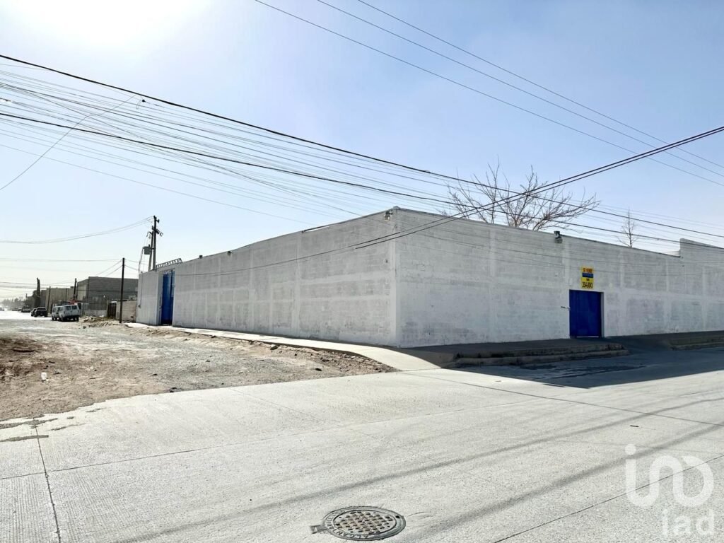 Se vende espaciosa bodega con excelente ubicación en Cd Juárez