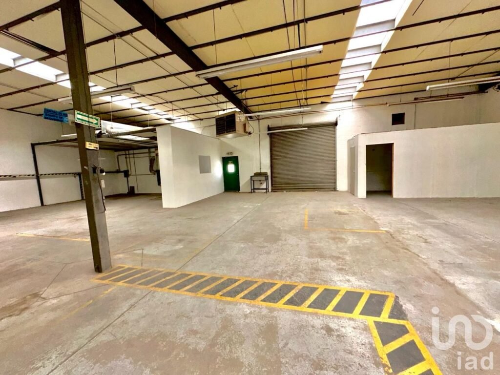 Se vende espaciosa bodega con excelente ubicación en Cd Juárez