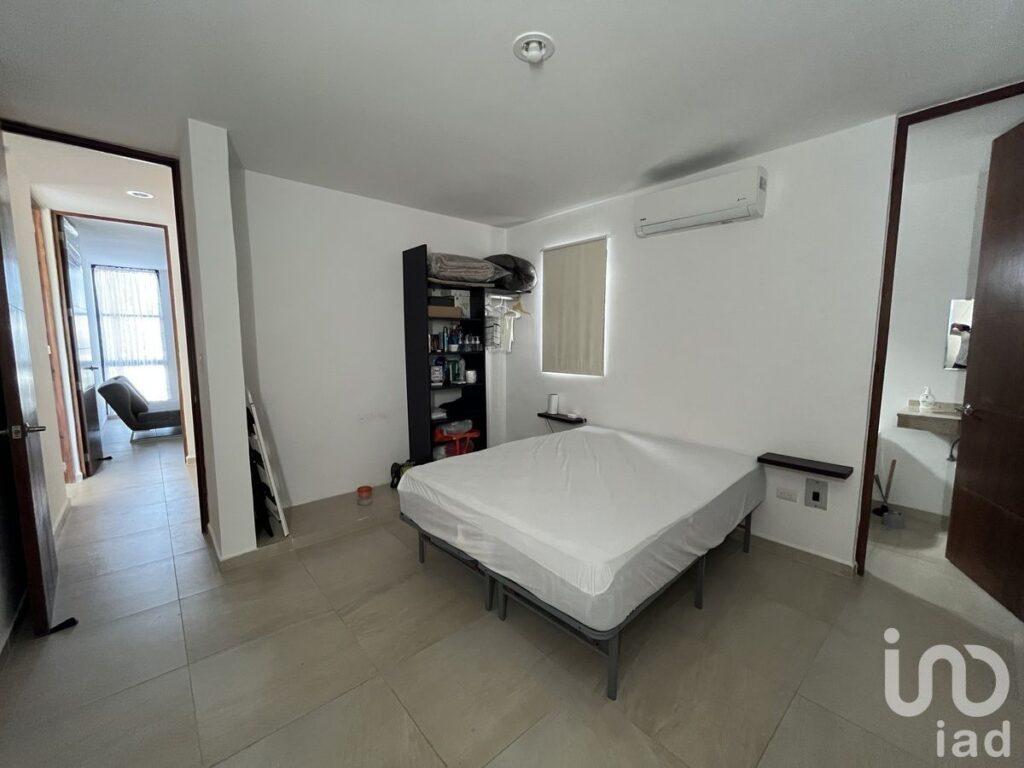 CASA EN VENTA, UBICADA EN PRIVADA  BOTÁNICO EN CONKAL, YUCATÁN