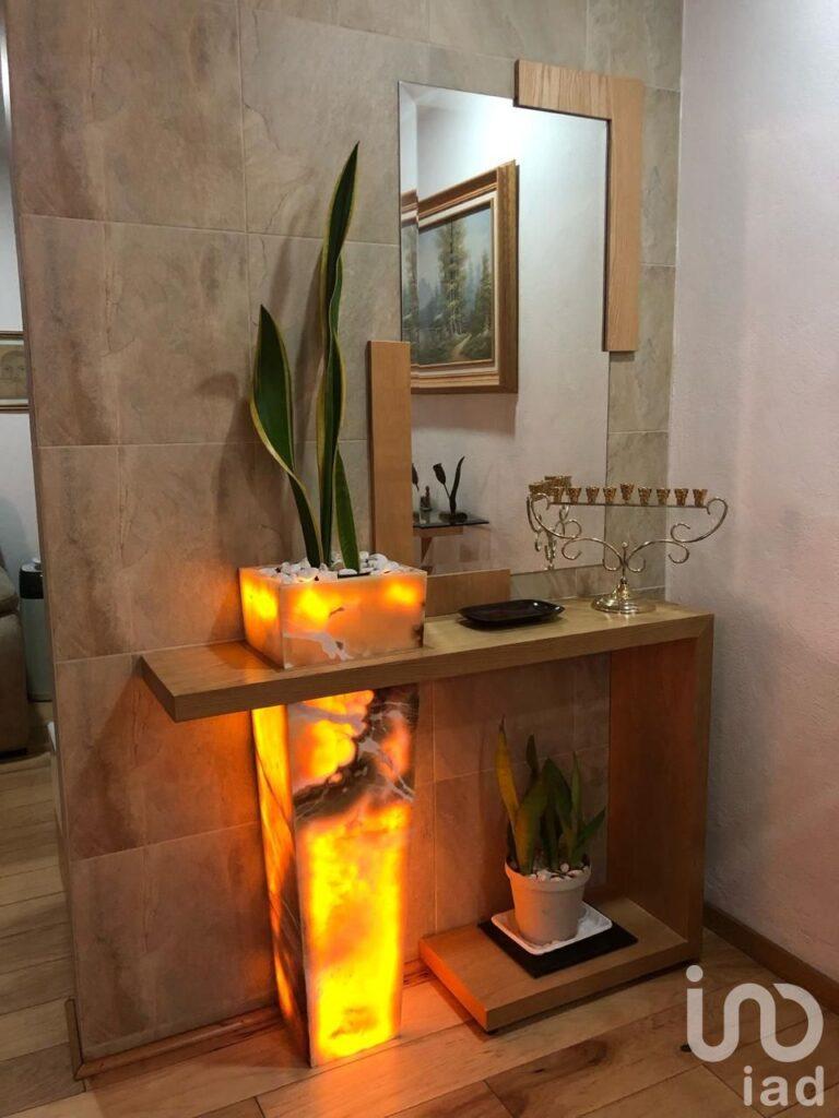 LUJOSA RESIDENCIA CON CASA PRINCIPAL Y TRES DEPARTAMENTOS EN OXTOPULCO UNIVERSIDAD,  COYOACÁN, CDMX.